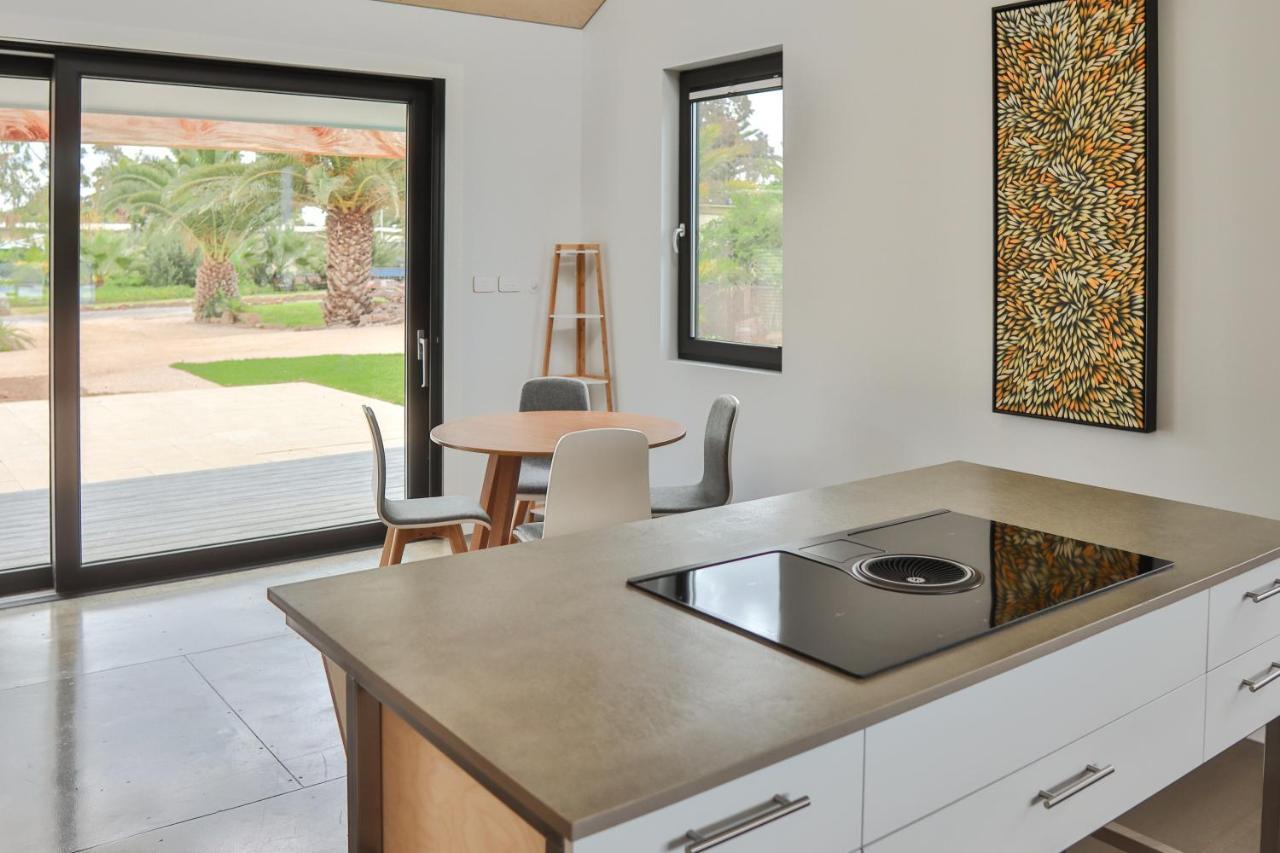 Modra'S Apartments Tumby Bay Exterior photo